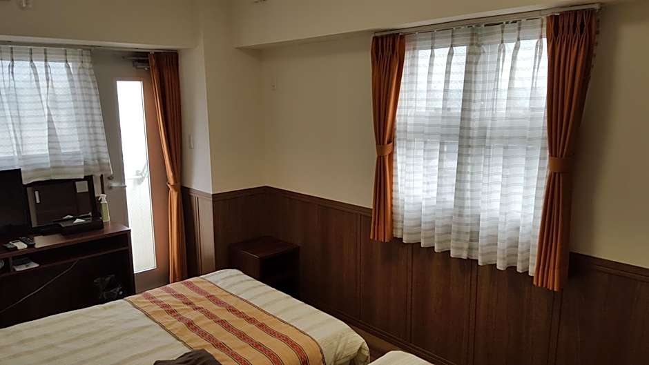 Hotel Peacely In Miyakojima Nexus