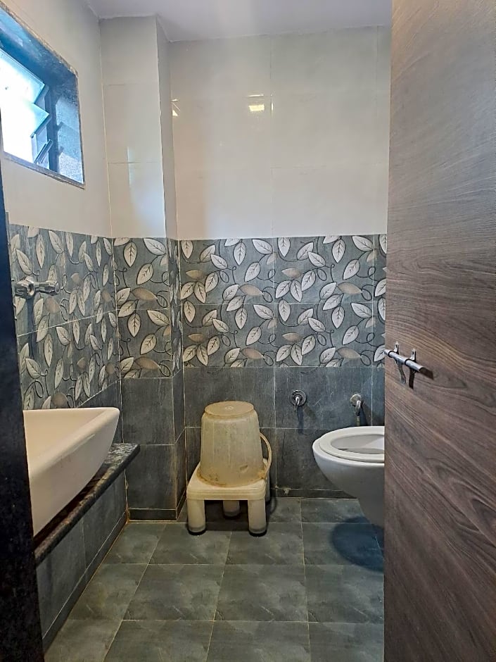 Hotel Gitanjali Kalupur(Relief Road)