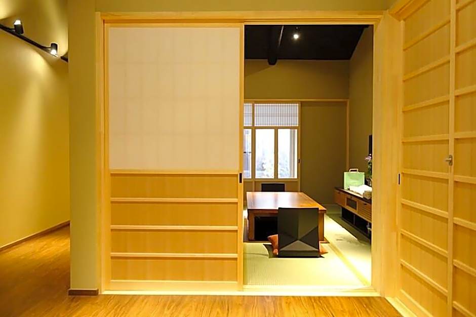 Kyoto Ikken Machiya Satoi Tetsusen Omiya Gojo