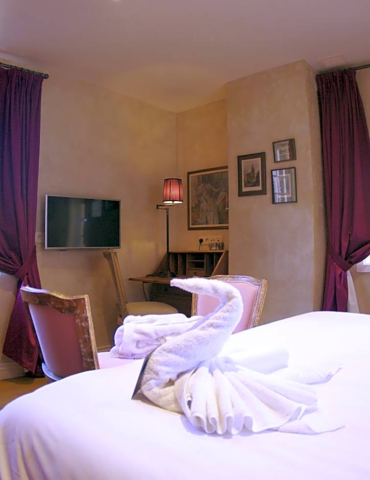 B&B Canal Deluxe