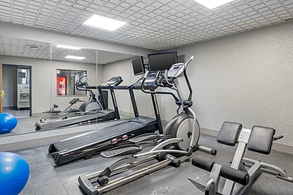 Country Inn & Suites by Radisson, Pickerington, OH