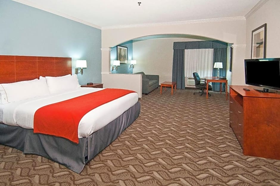 Holiday Inn Express Hotel and Suites Lake Charles