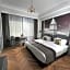 Le Bristol Hotel