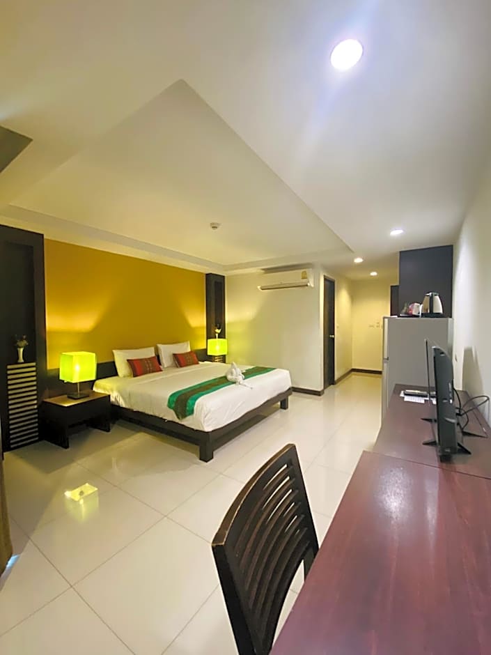 Tycoon Suite by Goad Avadhess Hospitality 1km Walking Street Pattaya Beach