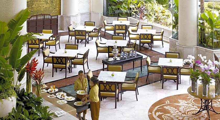 Shangri-La Hotel Bangkok