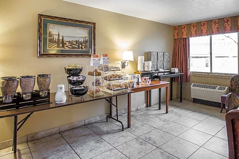 Econo Lodge Downtown – Salt Lake City, UT