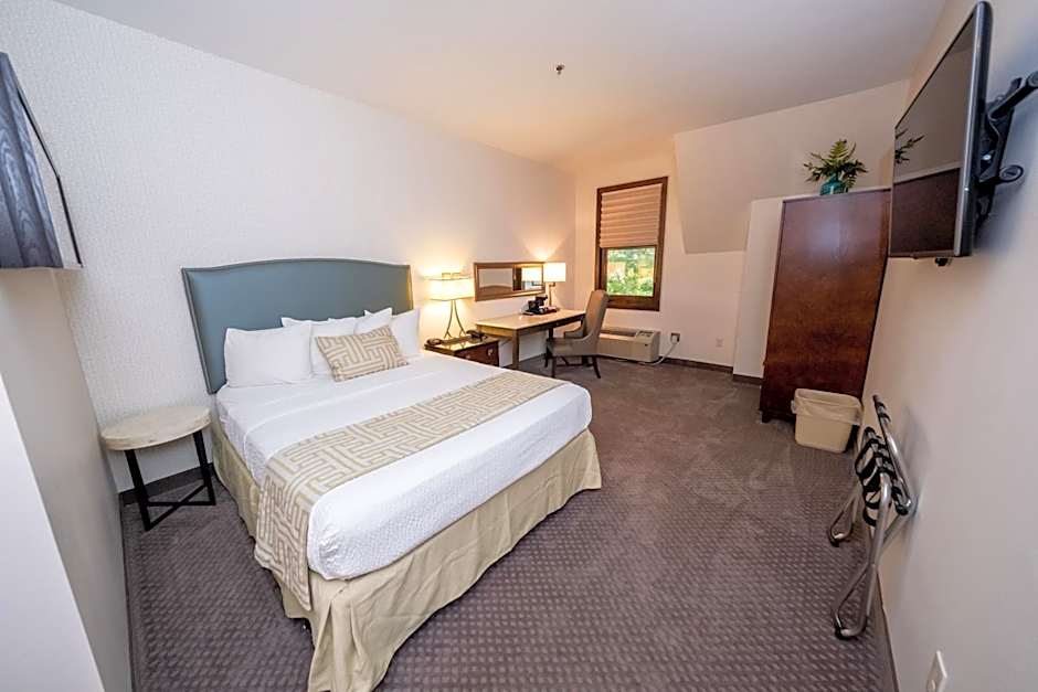 The Inn at Shattuck - St. Mary's