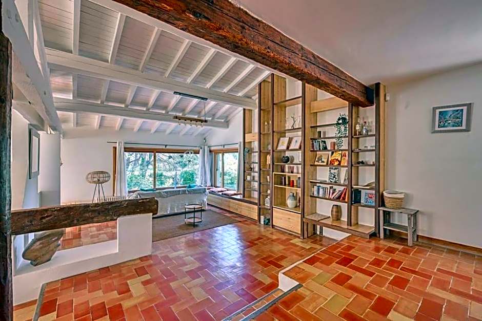 Grande villa avec piscine près d'Avignon - Jonquerettes