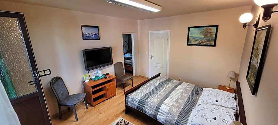 Dworek Pokoje Gościnne