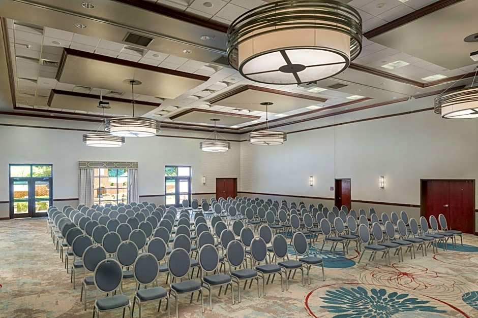 DoubleTree by Hilton Hotel Asheville - Biltmore