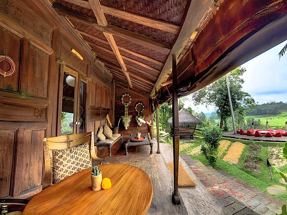 Bambu Indah Resort