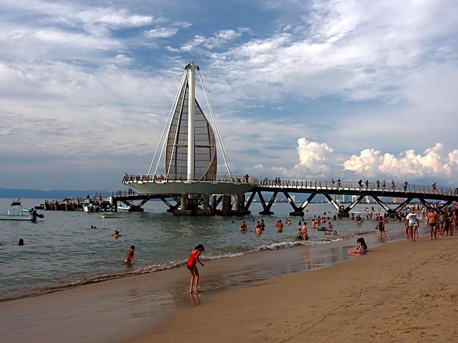 Emperador Vallarta Beachfront Hotel and Suites