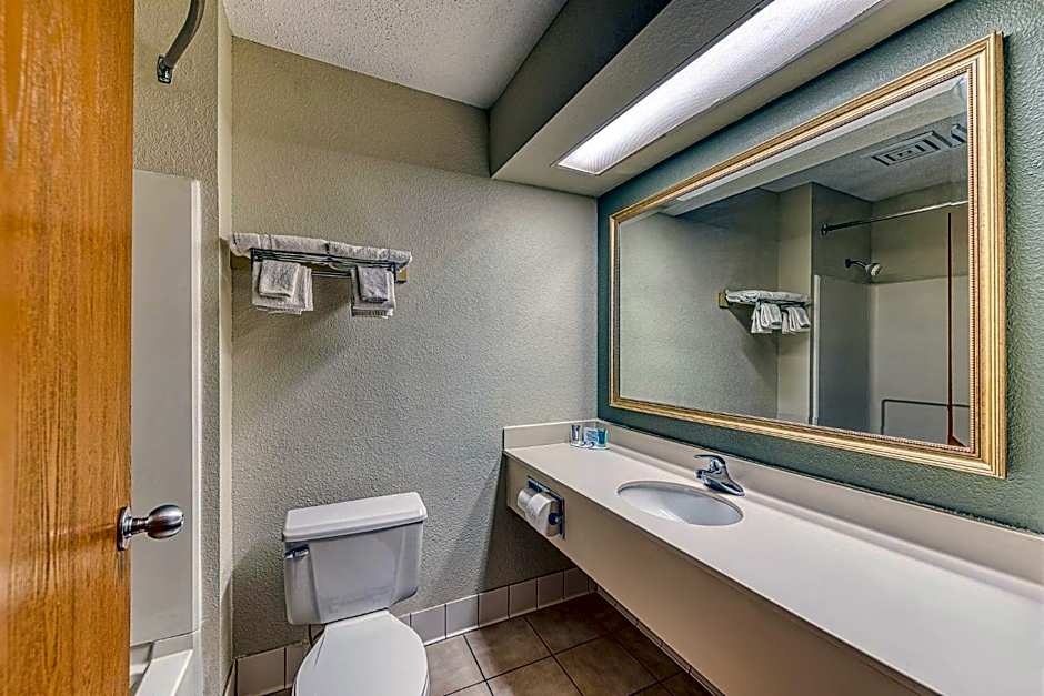 American Inn & suites