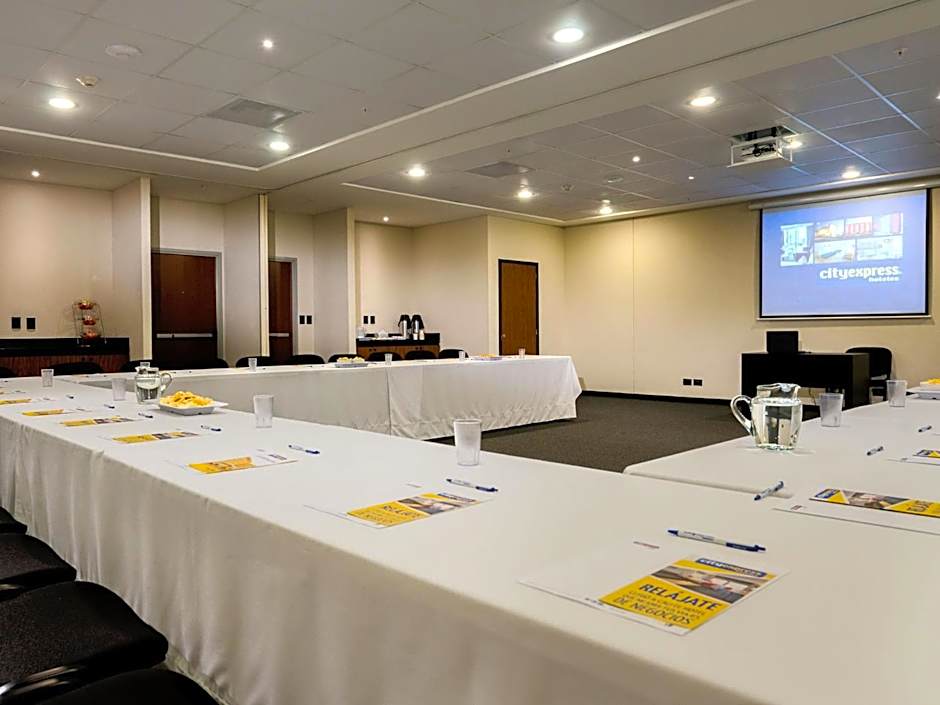 City Express Plus by Marriott Cali Colombia