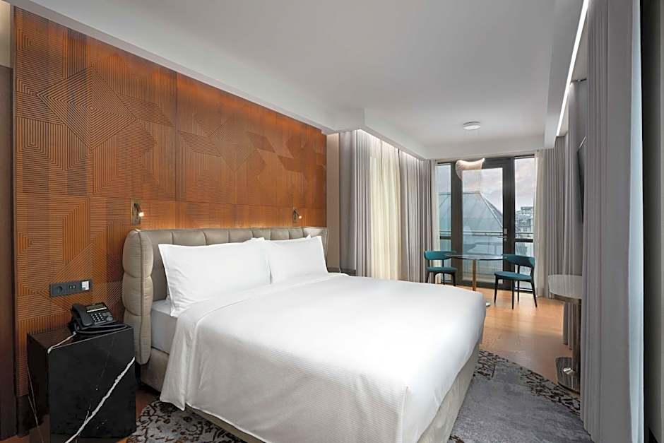 Iceland Parliament Hotel, Curio Collection by Hilton