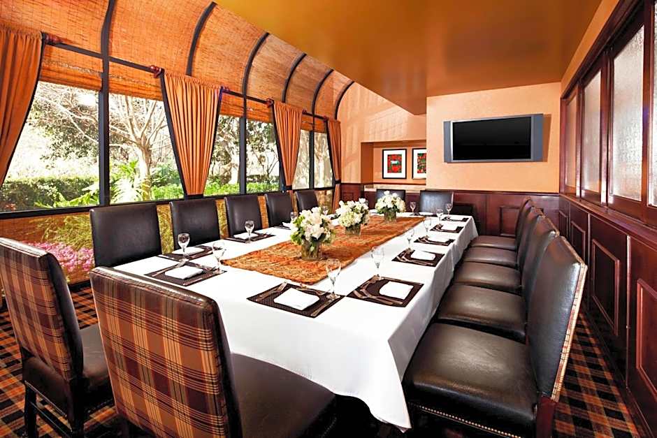 Sheraton Fairplex Suites & Conference Center