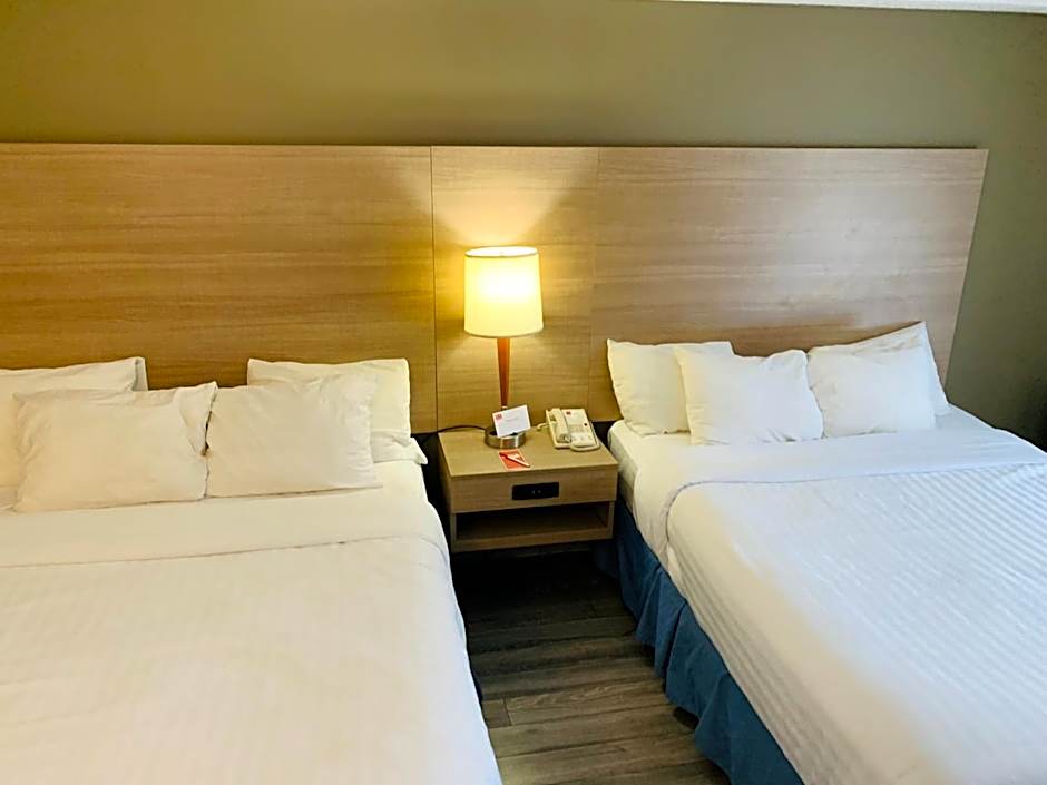 Econo Lodge Quebec Airport