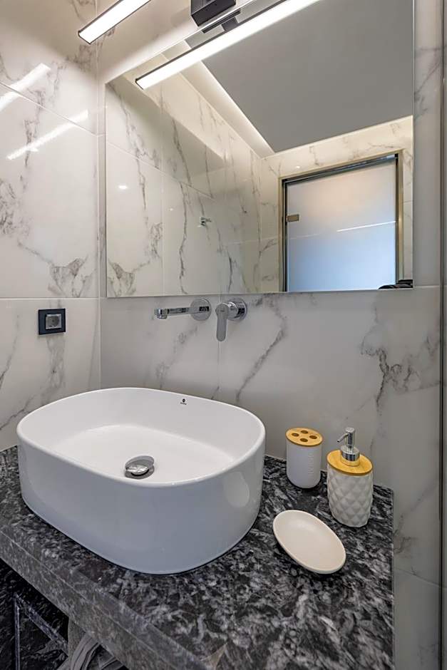 Valianos Studios - Apartments