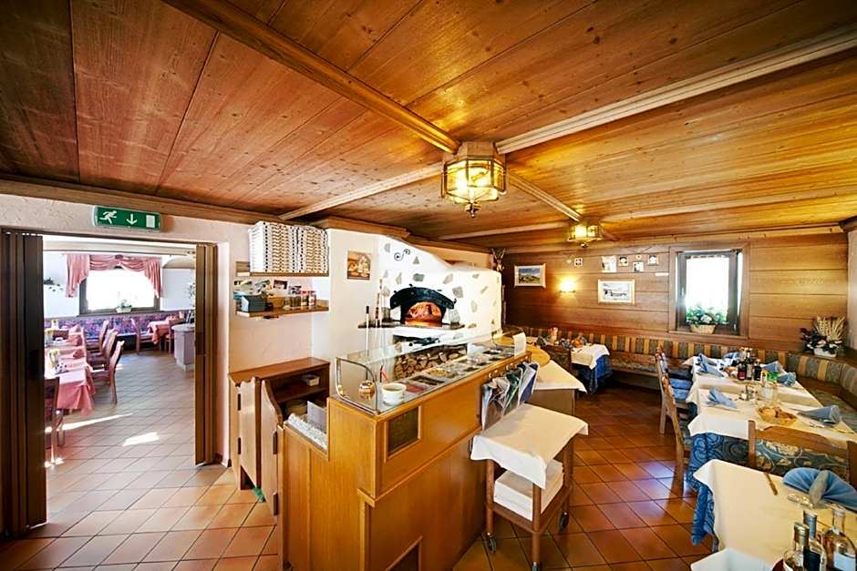 Rosengarden Alpine Residence