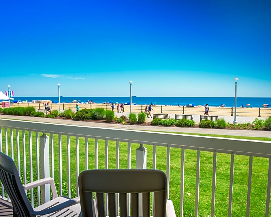 The Oceanfront Inn - Virginia Beach