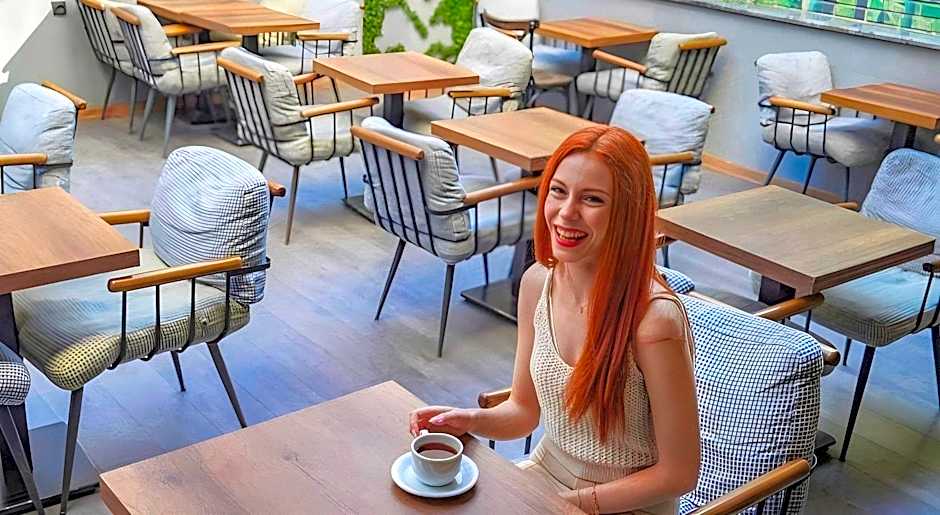 Konur Hotel