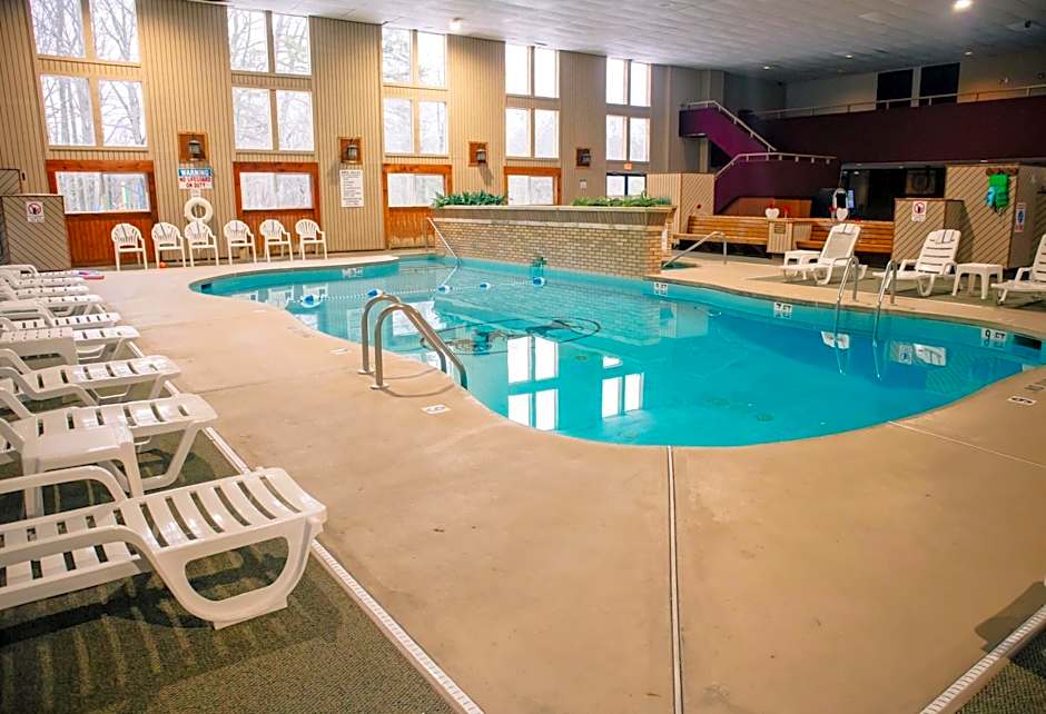 Carriage House Country Club