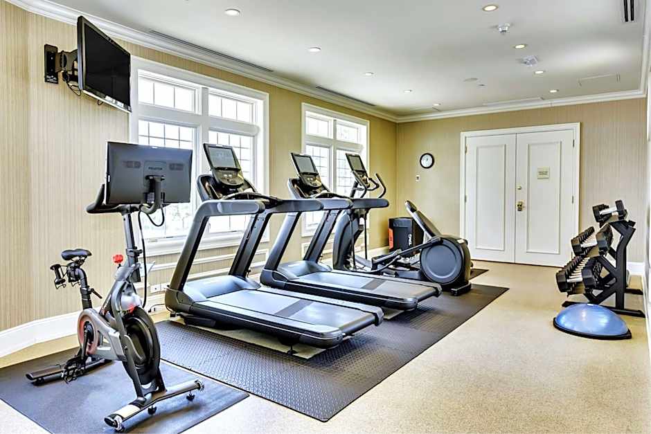 Madison Beach Hotel Curio Collection by Hilton