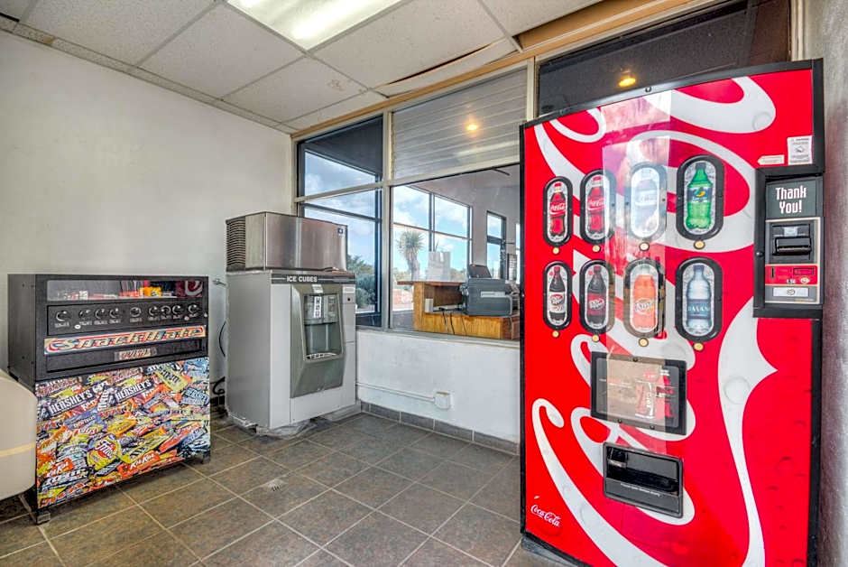 Motel 6-Van Horn, TX