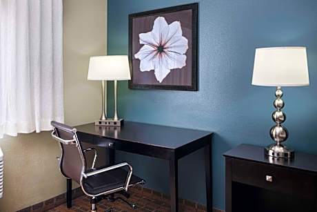 Queen Room with Two Queen Beds and Walk-In Shower - Non-Smoking