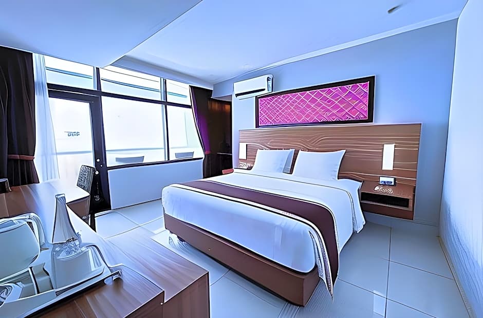 Grand Inna Samudra Beach