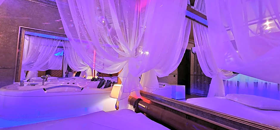 Hotel Boutique Mikaela (Adult Only)