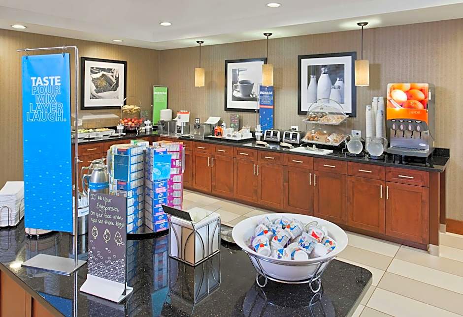 Hampton Inn & Suites Ocean City Bayfront-Convention Center