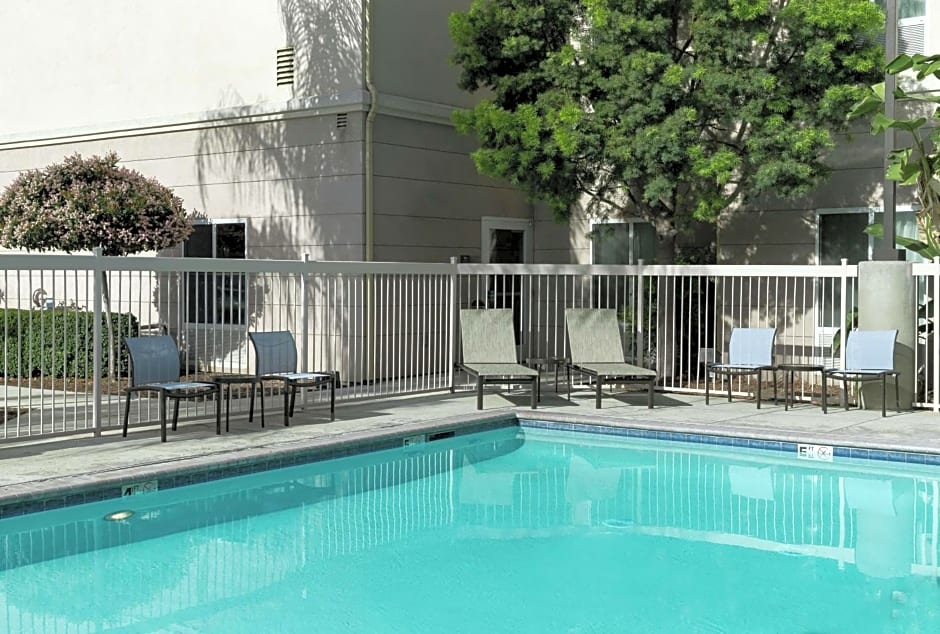 Homewood Suites by Hilton Fresno Airport-Clovis CA