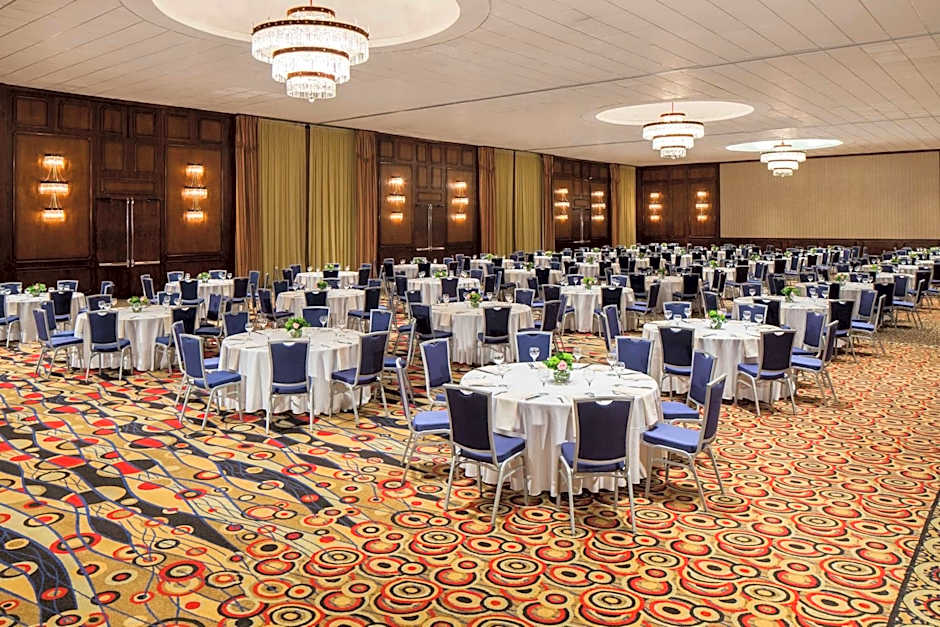 Courtland Grand Hotel, Trademark Collection by Wyndham