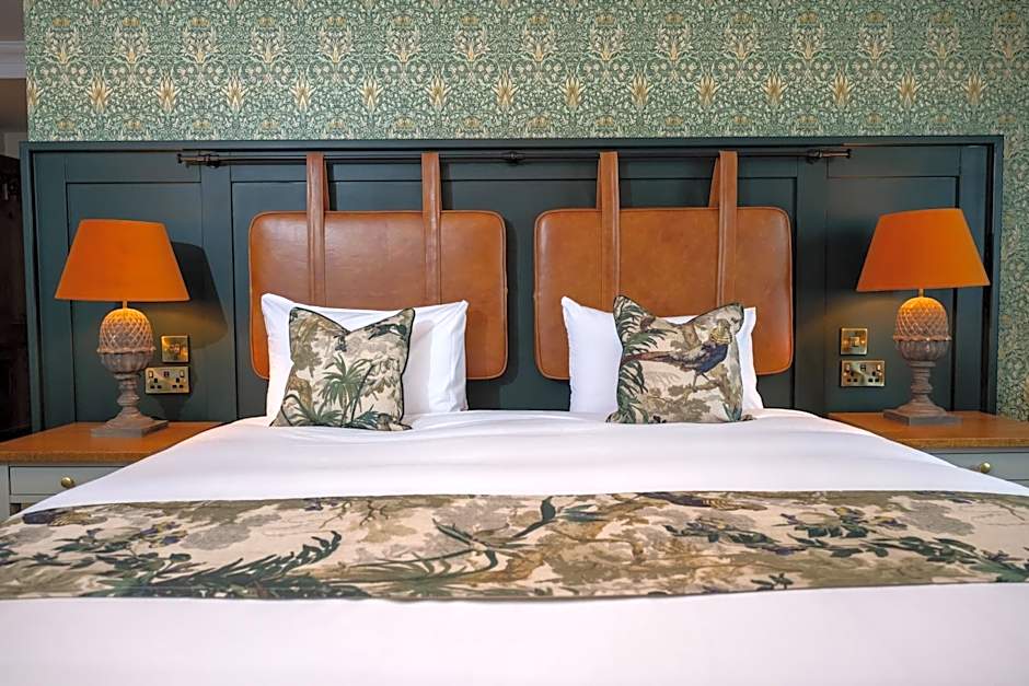 Wheatsheaf Hotel by Chef & Brewer Collection