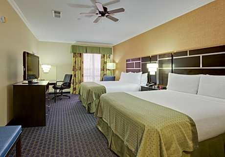 Standard Room with Two Queen Beds