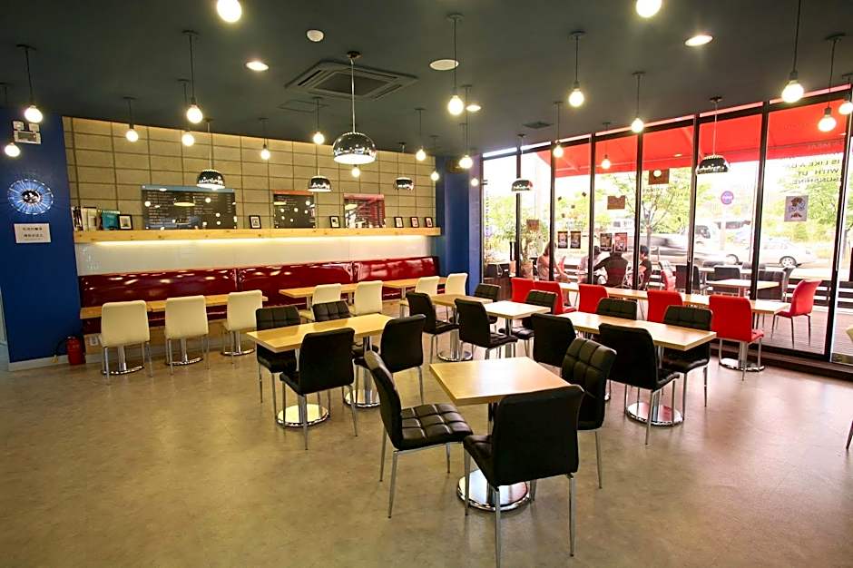 Incheon Airport Hotel Zeumes