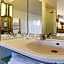 First Inn Hotel