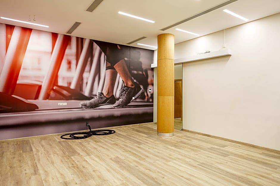 Ocean's Creek Beach Hotel