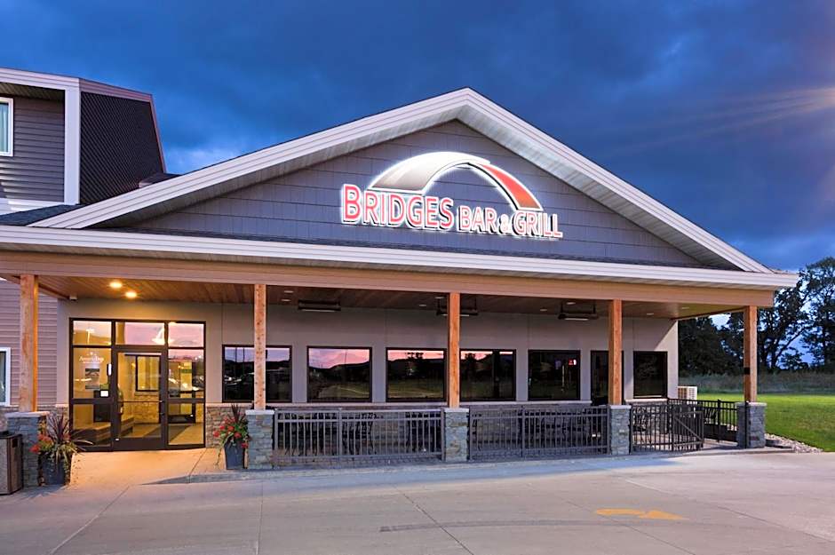 AmericInn by Wyndham Valley City - Conference Center