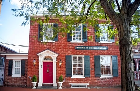 The Inn at Lincoln Square