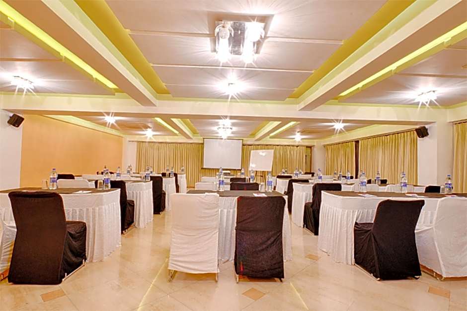 Hotel Platinum Residency