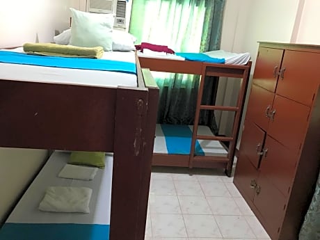 Dormitory Room - 12 Adults