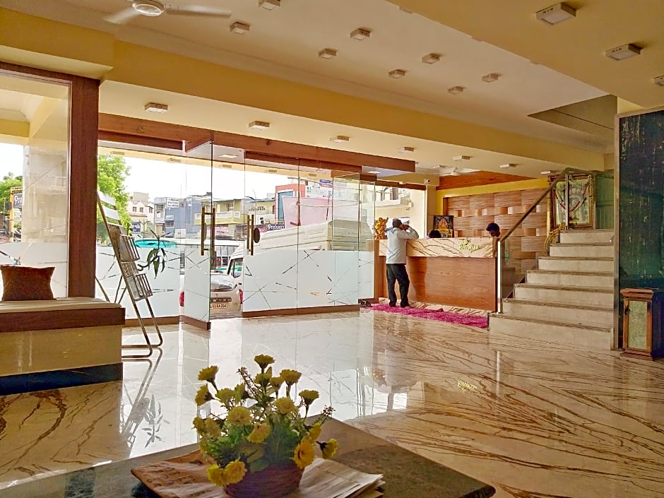 Hotel SSK Grand - Kanchipuram