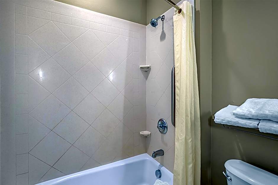 Best Western Plus Chalmette Hotel