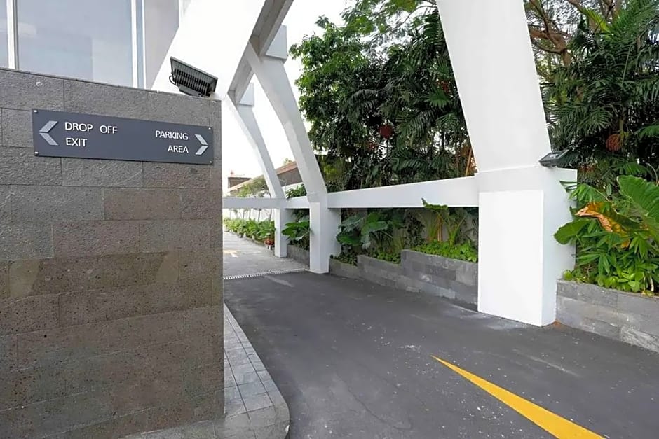 RedDoorz Apartment near Exit Toll Colomadu