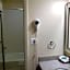 Airport Inn