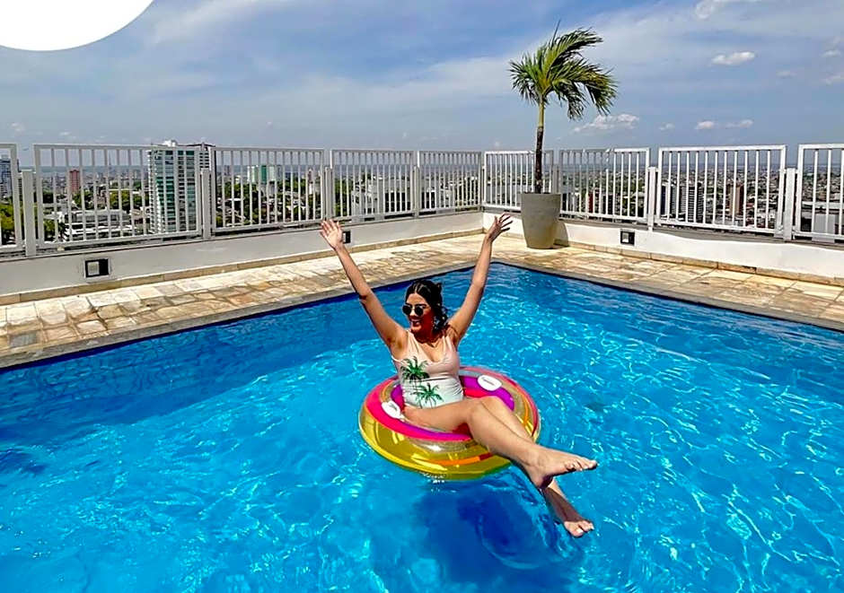 Hotel Adrianópolis All Suites