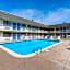 Motel 6-Wichita, KS - AIRPORT