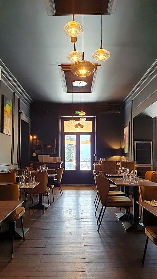 Hôtel Restaurant Le Repère